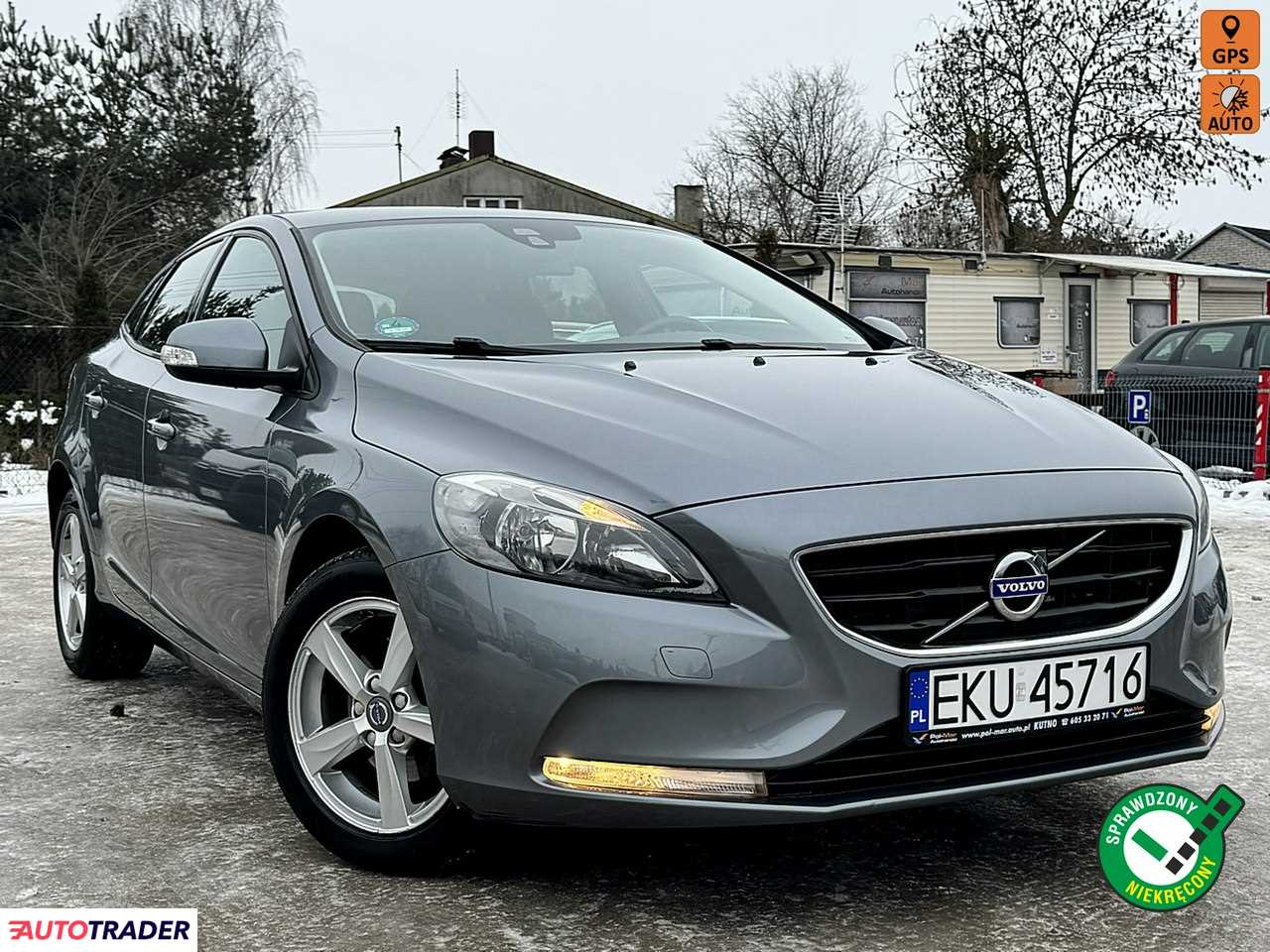 Volvo V40 2015 1.6 114 KM