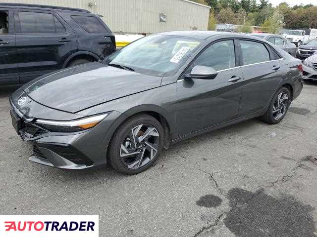 Hyundai Elantra 2025 2