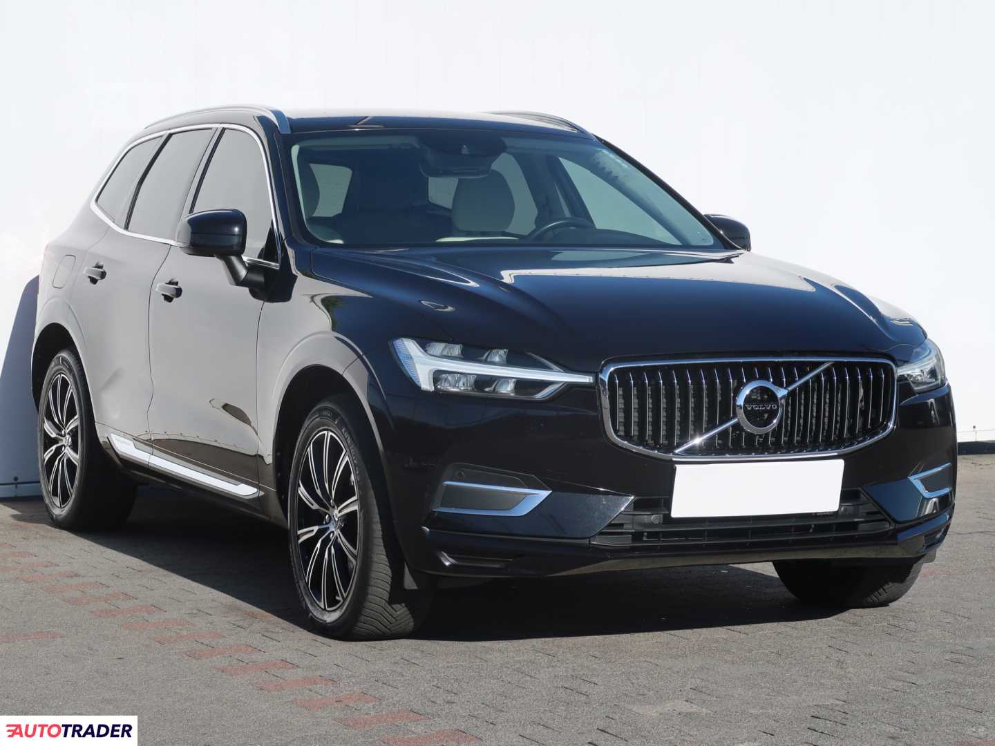 Volvo XC60 2017 2.0 187 KM