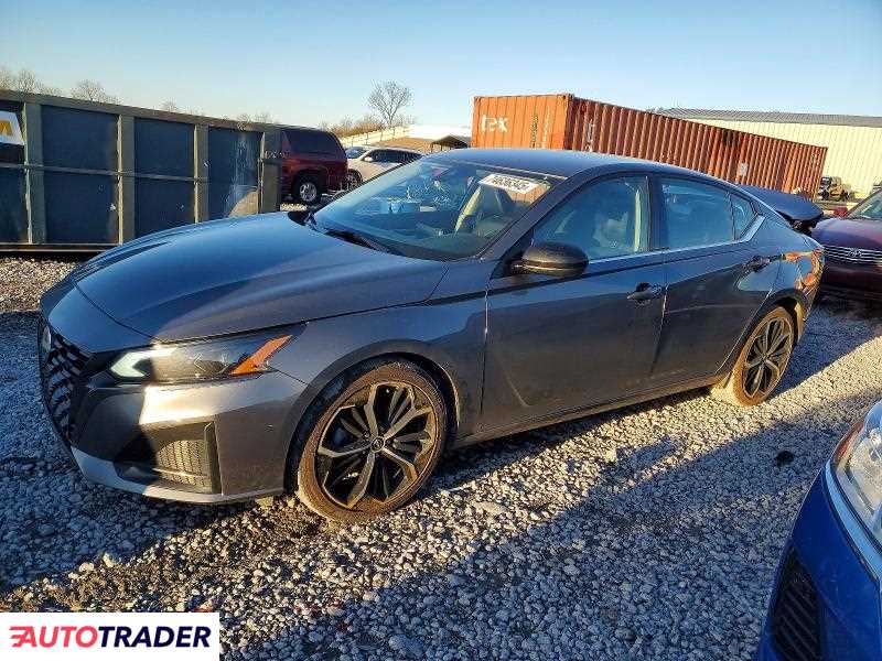 Nissan Altima 2024 2