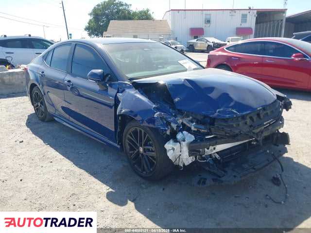 Toyota Camry 2025 2