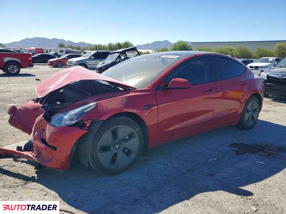 Tesla Model 3 2023