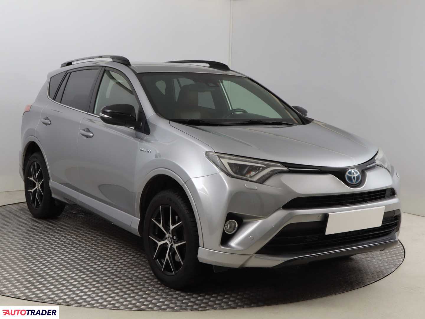 Toyota RAV 4 2017 2.5 194 KM