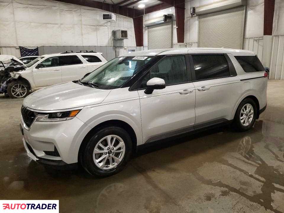 Kia Carnival 2022 3