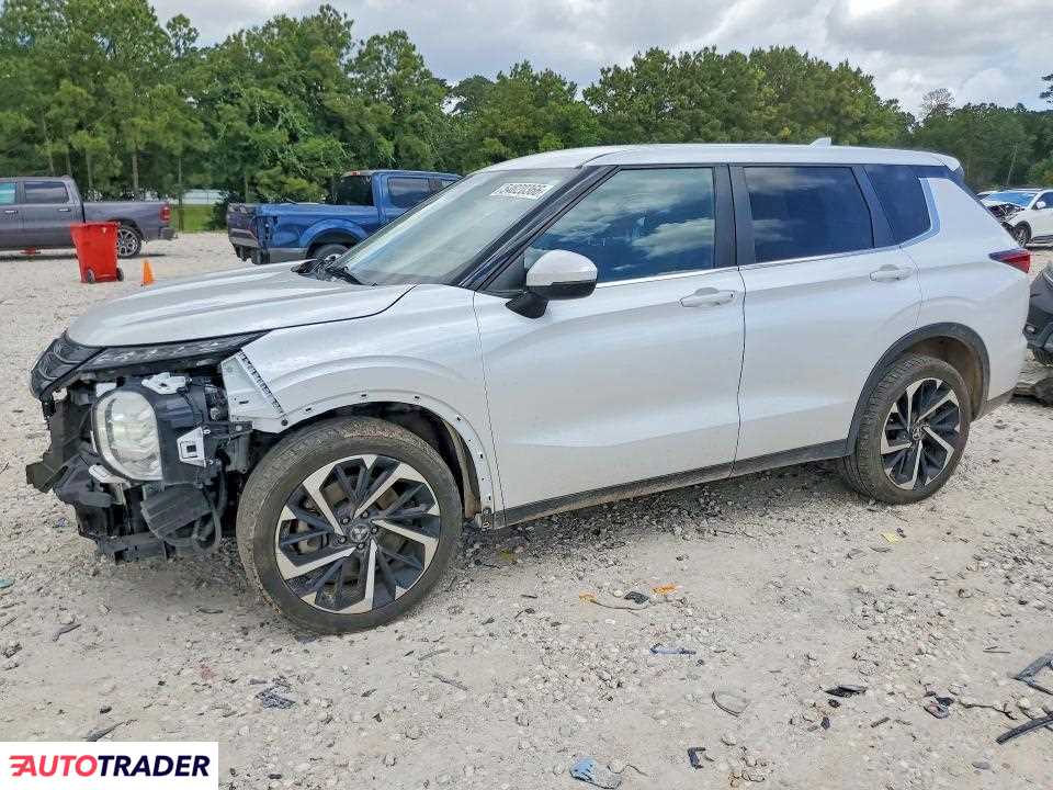 Mitsubishi Outlander 2022 2