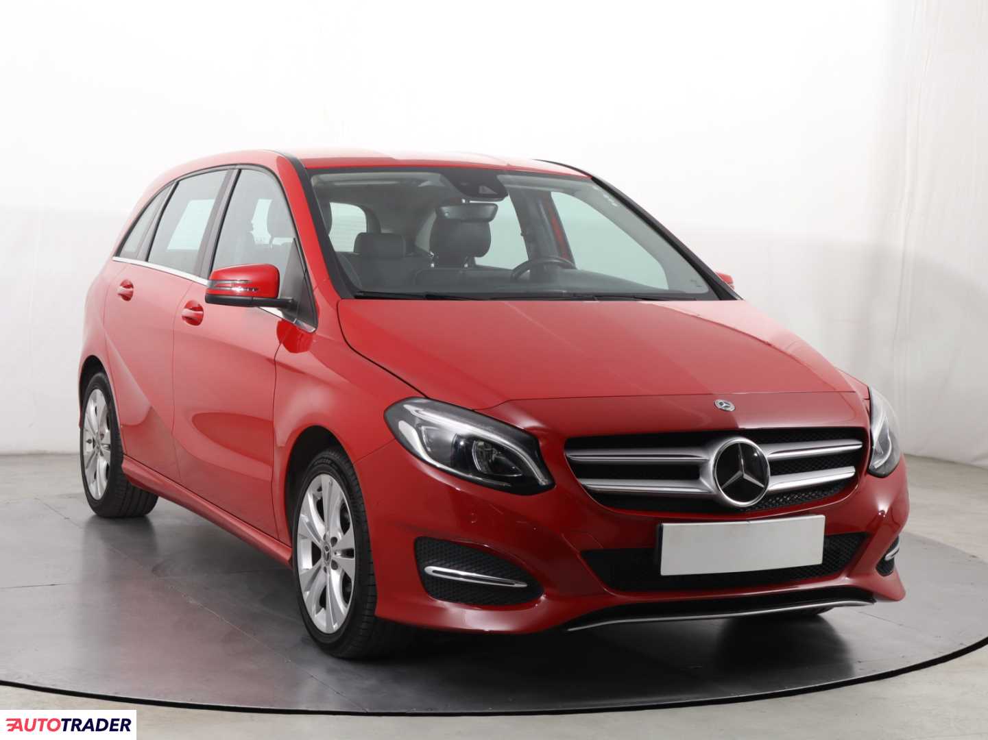 Mercedes B-klasa 2017 1.6 120 KM