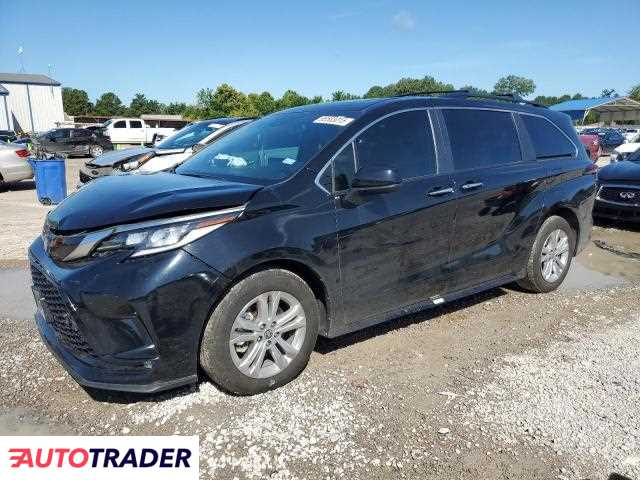 Toyota Sienna 2023 2