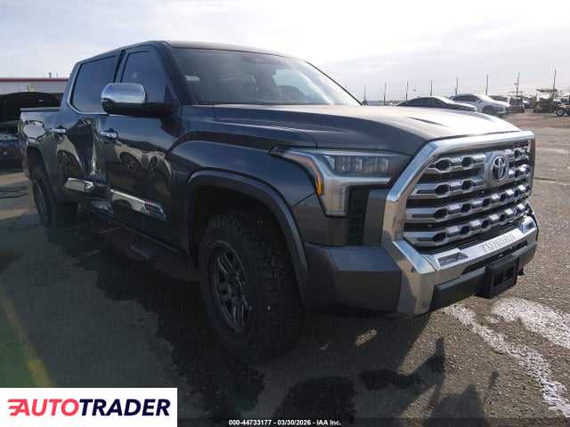 Toyota Tundra 2022 3