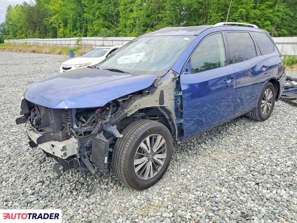 Nissan Pathfinder 2020 3