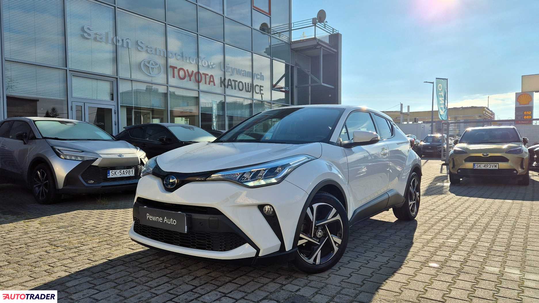Toyota C-HR 2022 2.0 184 KM