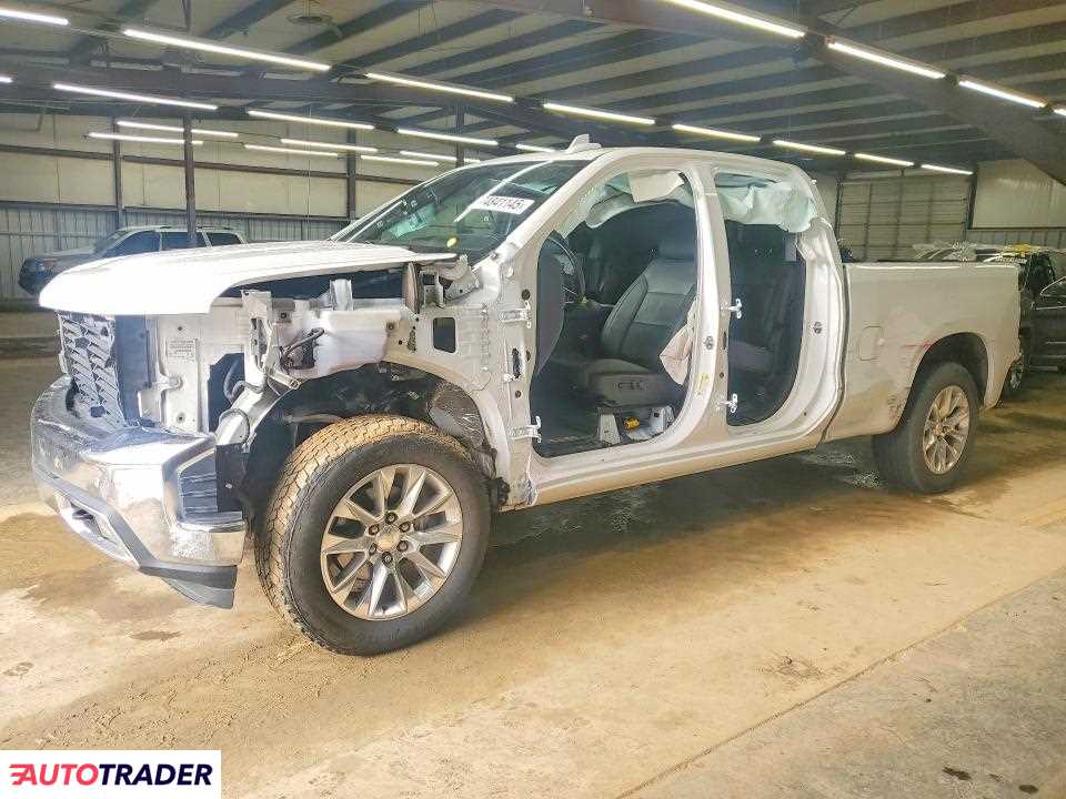 Chevrolet Silverado 2020 5