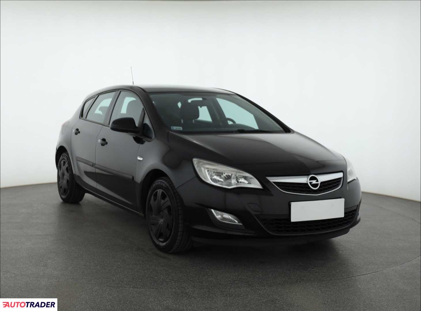Opel Astra 2010 1.4 99 KM
