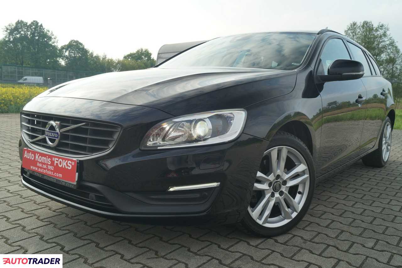 Volvo V60 2016 2.0 150 KM