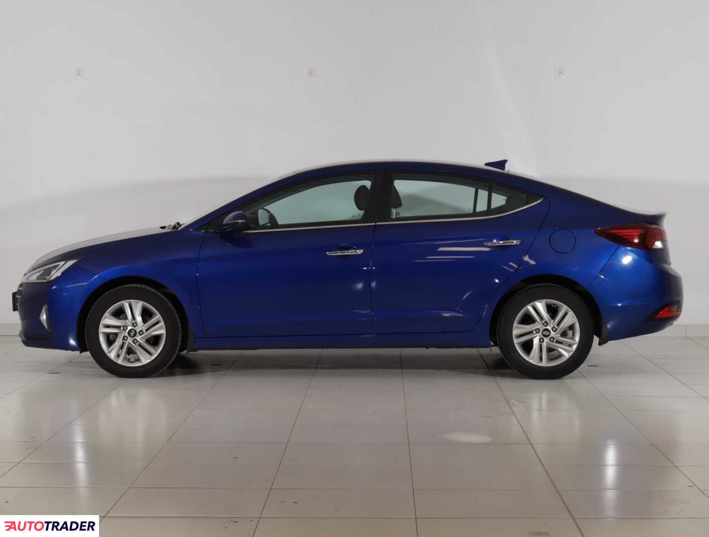 Hyundai Elantra 1.6 126 KM 2019r. (Piaseczno)