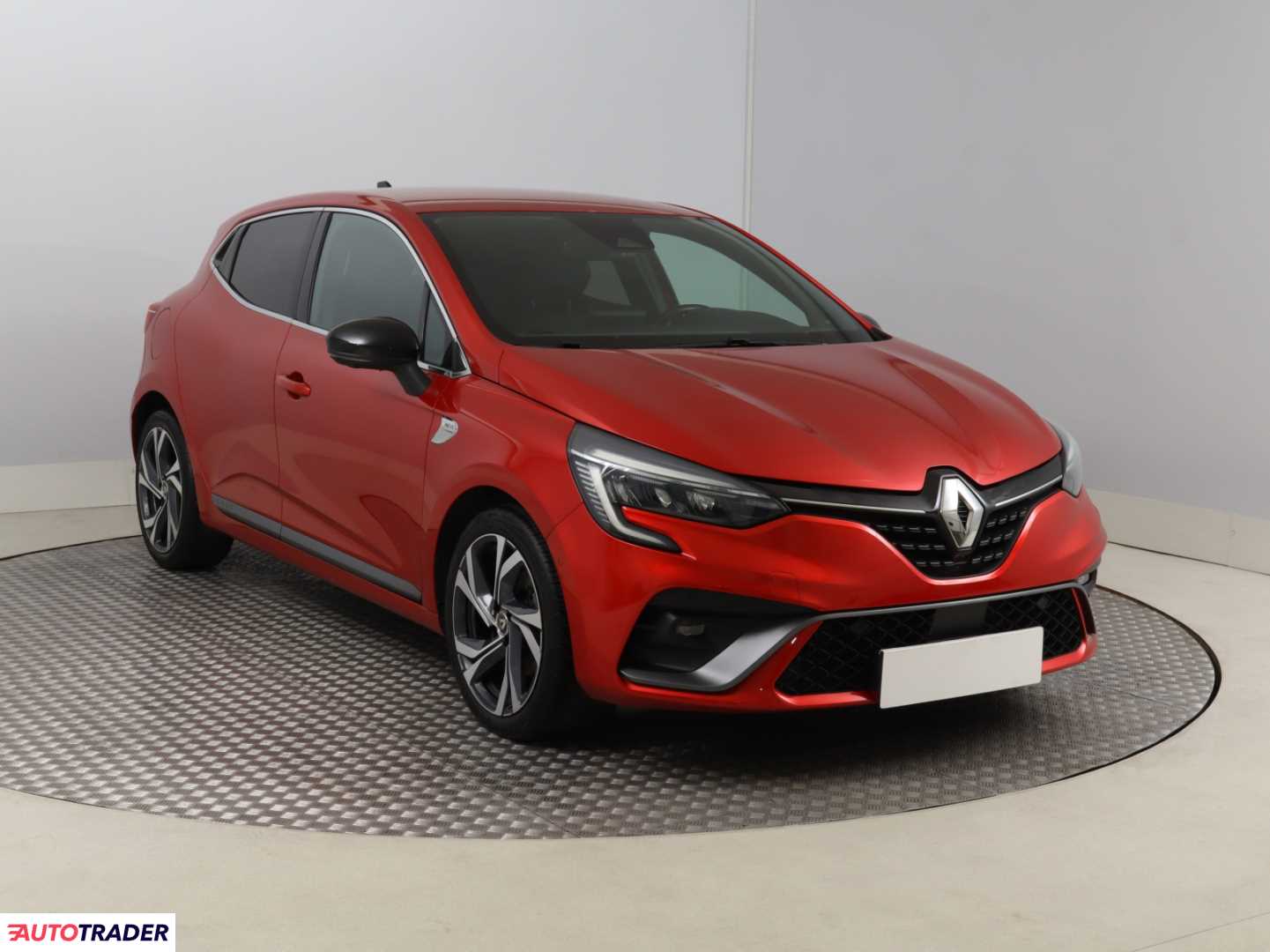 Renault Clio 2020 1.3 128 KM