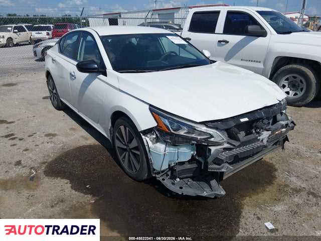 Nissan Altima 2021 2