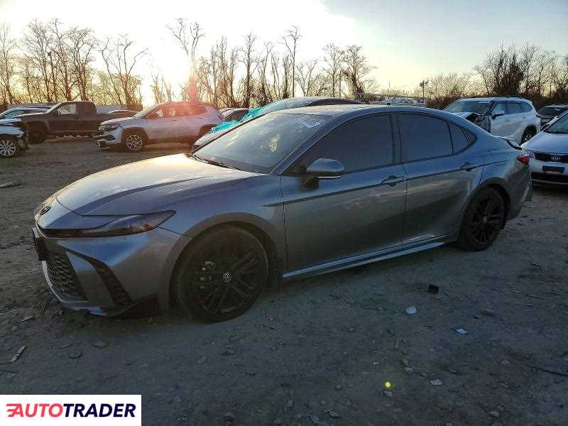 Toyota Camry 2025 2
