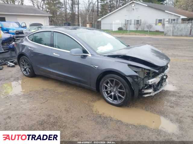 Tesla Model 3 2020 Tesla Model 3 2020