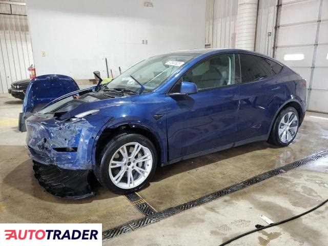 Tesla Model Y 2022