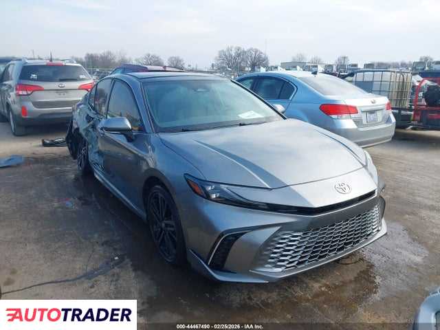 Toyota Camry 2025 2