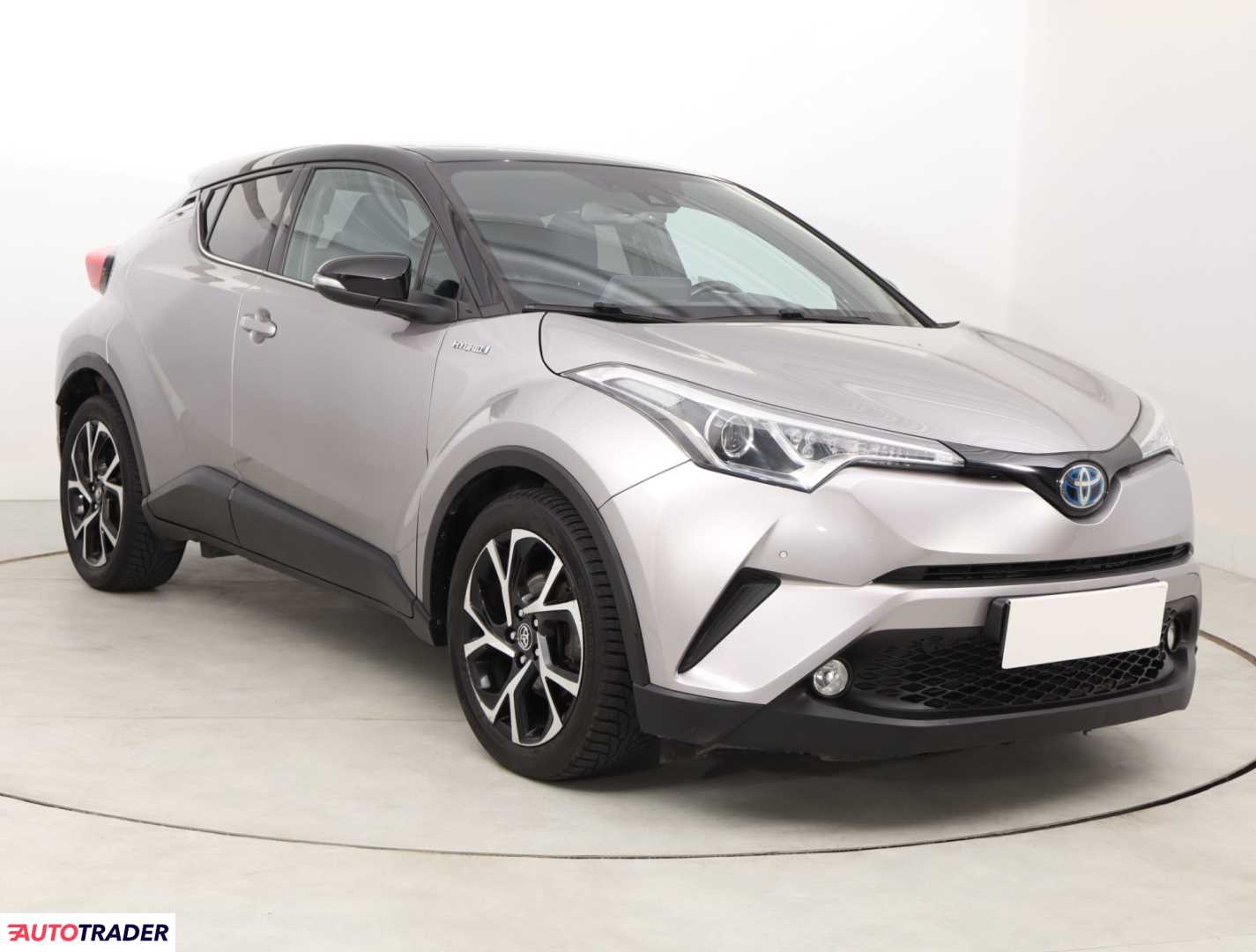 Toyota C-HR 2017 1.8 120 KM