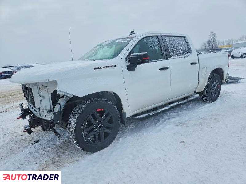 Chevrolet Silverado 2021 5