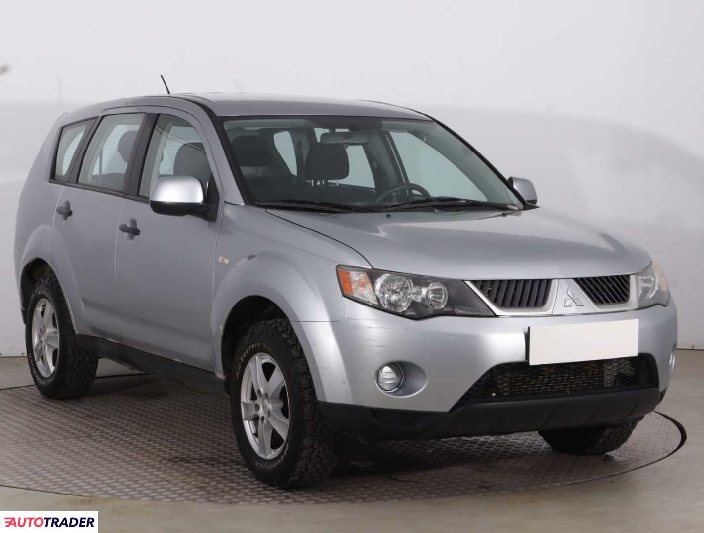 Mitsubishi Outlander 2008 2.0 138 KM
