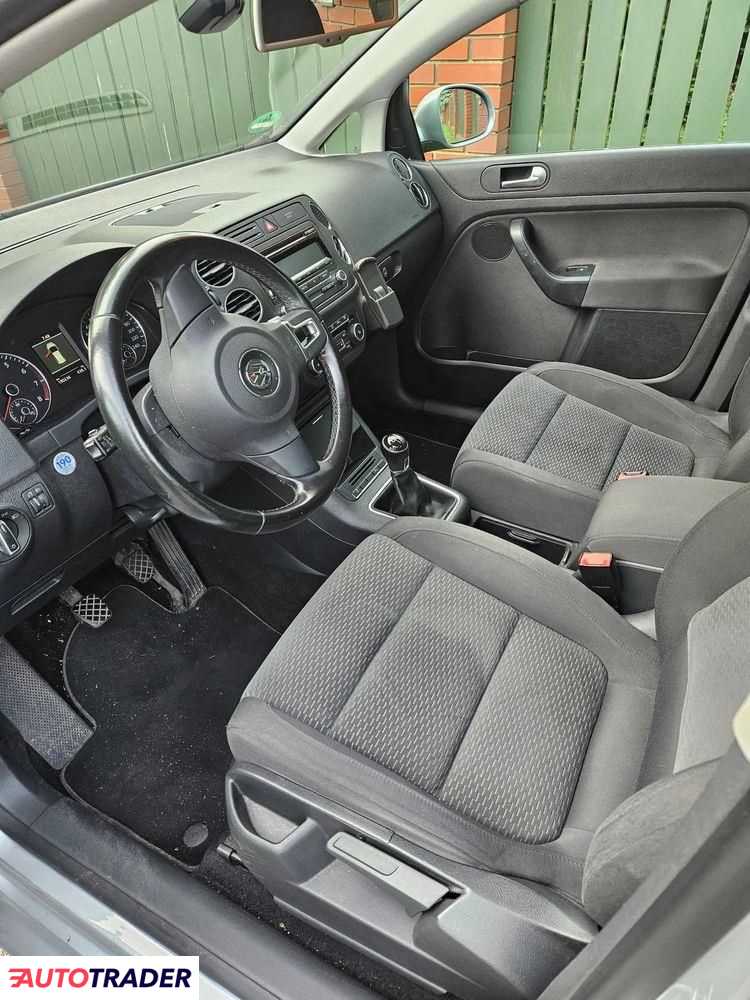 Volkswagen Golf 2013 1.2 105 KM