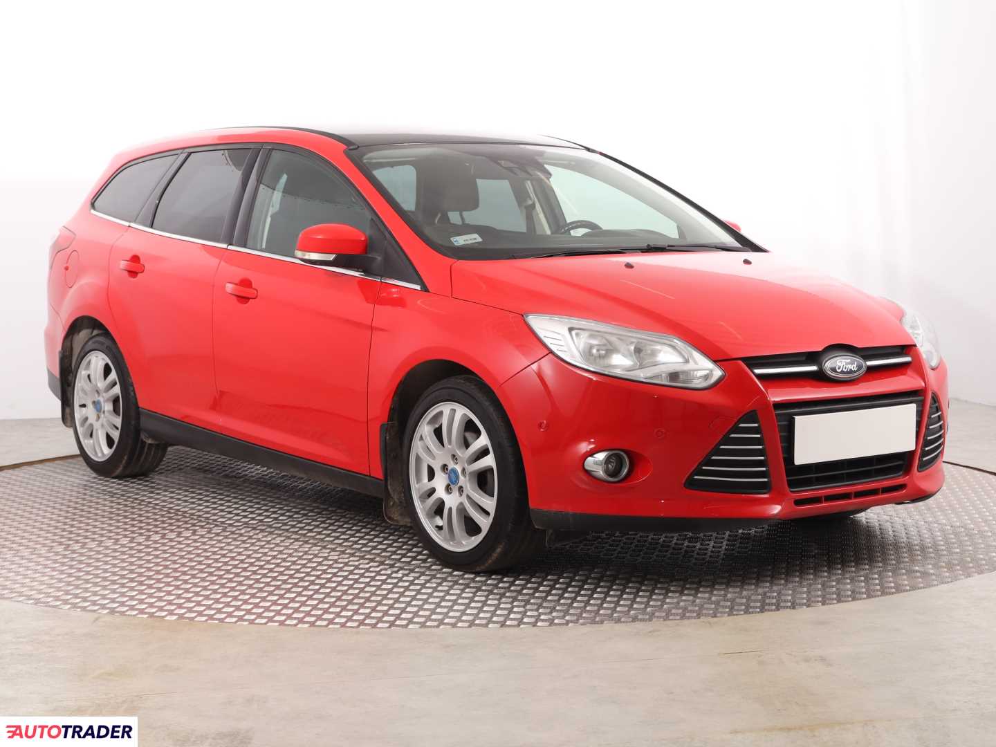 Ford Focus 1.6 93 KM 2013r. (Piaseczno)