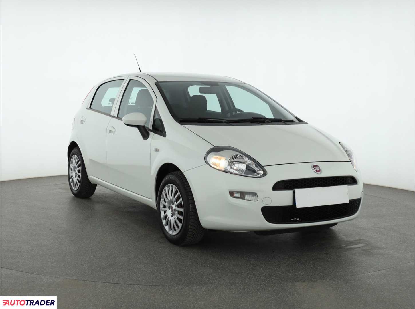 Fiat Punto 1.4 76 KM 2016r. (Piaseczno)