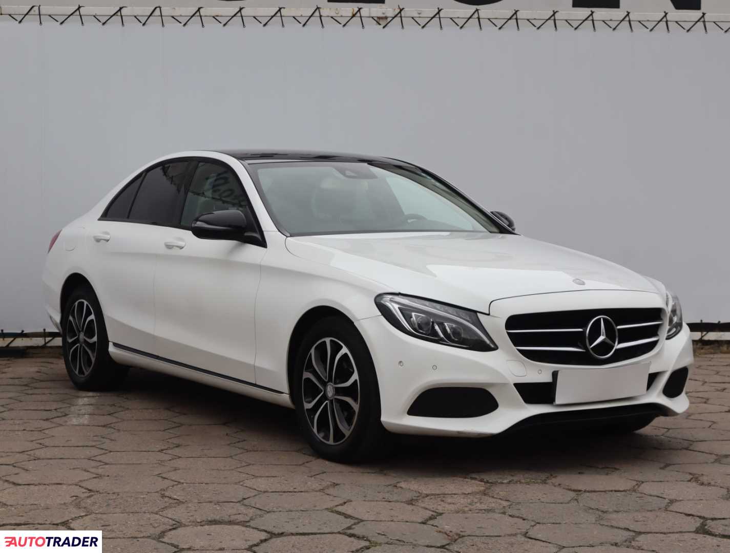 Mercedes C-klasa 2016 2.0 181 KM Mercedes C-klasa 2016 2.0 181 KM