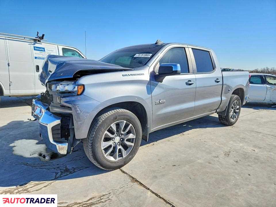 Chevrolet Silverado 2022 5