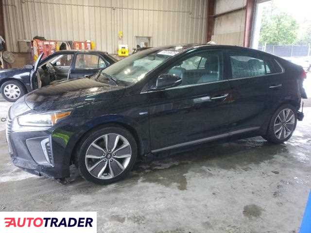 Hyundai IONIQ Hybrid 2019 1