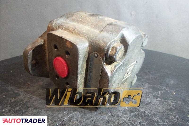 Pompa hydrauliczna Commercial 313-9310-037N108-6766