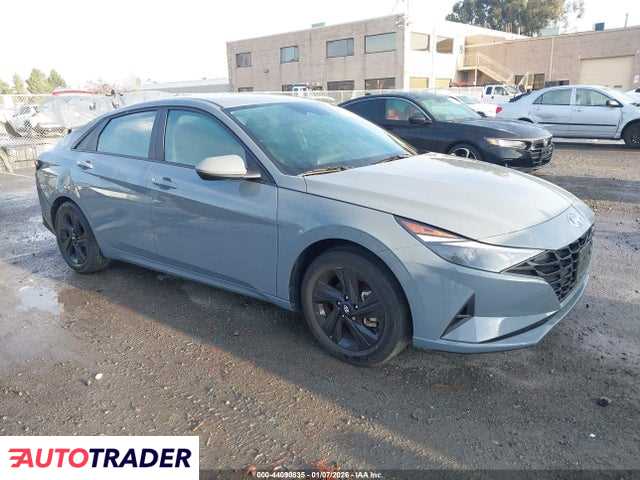 Hyundai Elantra 2023 2