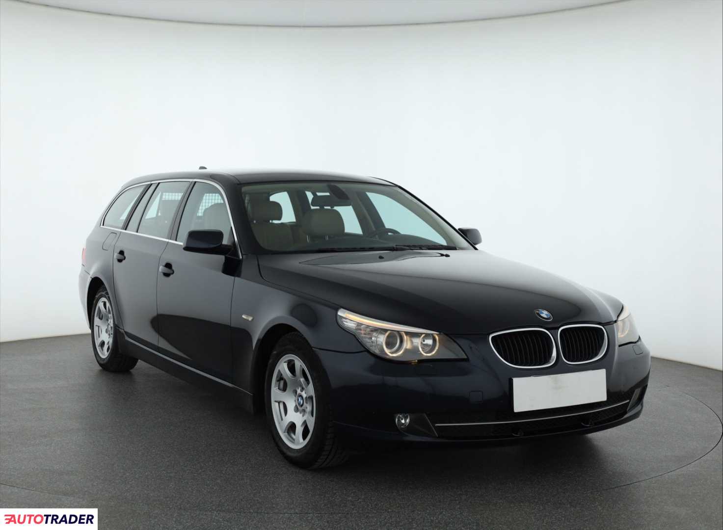 BMW 520 2010 2.0 160 KM