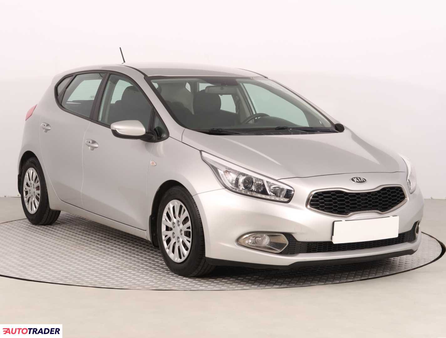 Kia Ceed 2013 1.6 108 KM