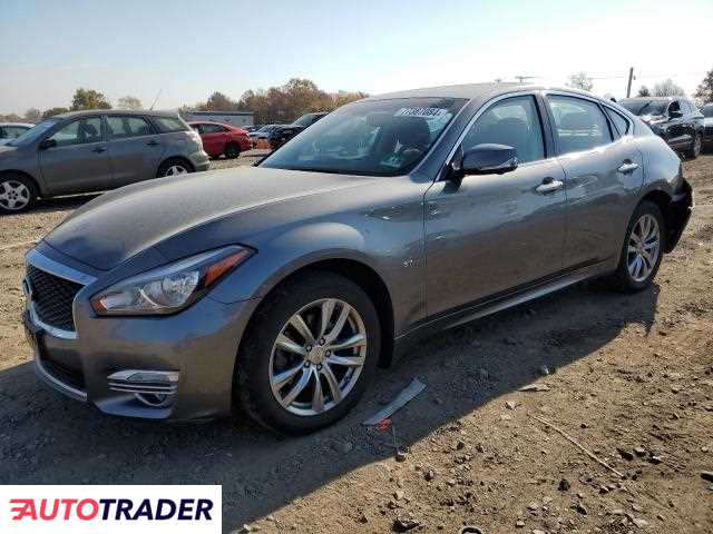 Infiniti Q70 2018 3