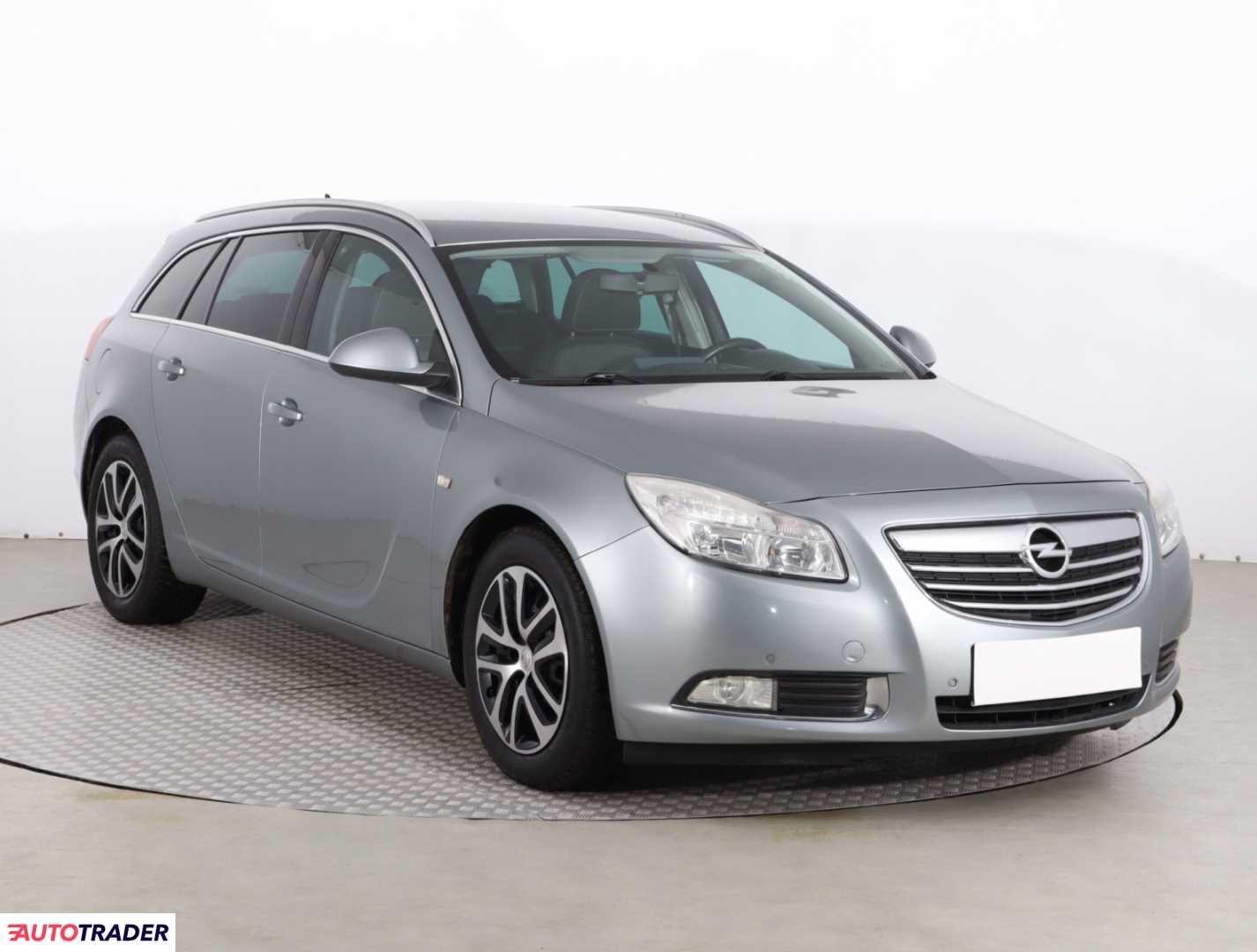 Opel Insignia 2010 2.0 158 KM
