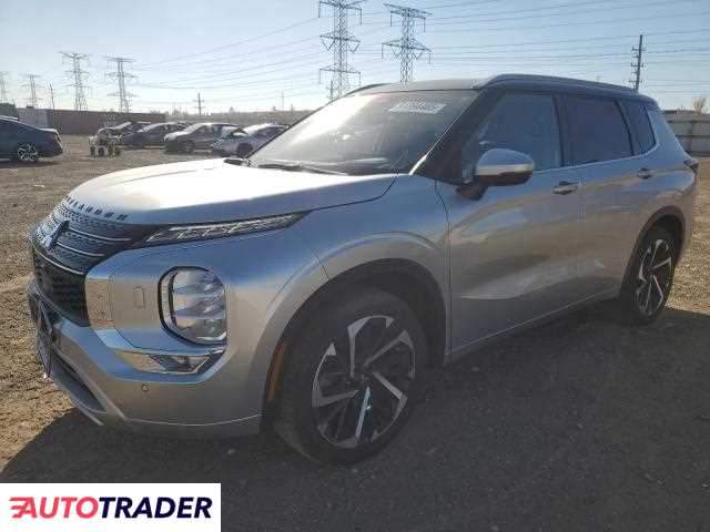 Mitsubishi Outlander 2024 2