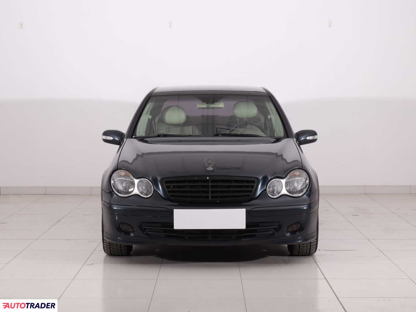 Mercedes C-klasa 2005 1.8 160 KM