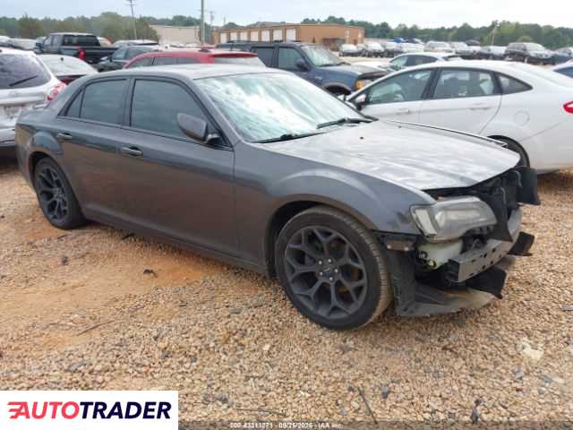 Chrysler 300C 2019 3