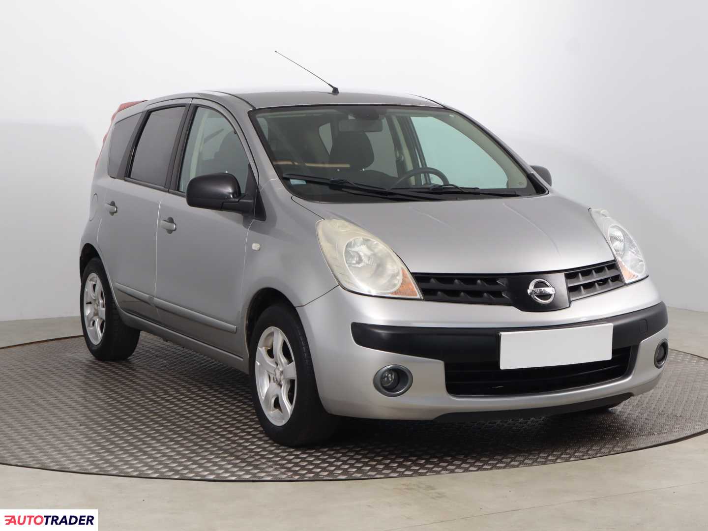 Nissan Note 2006 1.4 87 KM