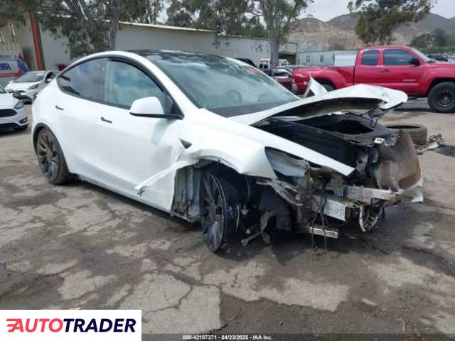 Tesla Model Y 2023 Tesla Model Y 2023