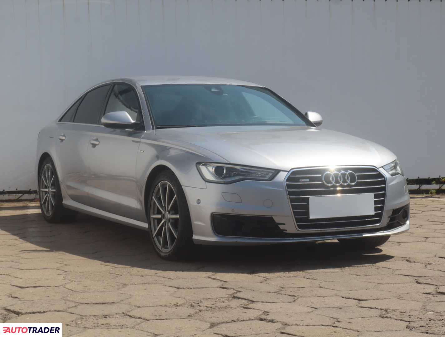Audi A6 2015 2.0 187 KM