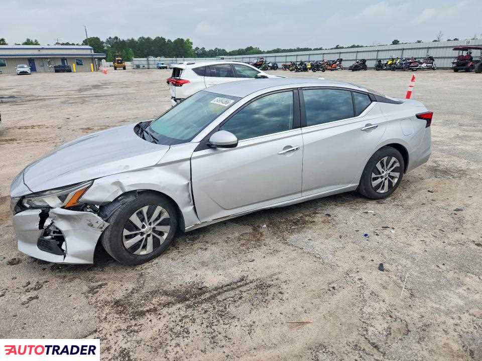 Nissan Altima 2020 2