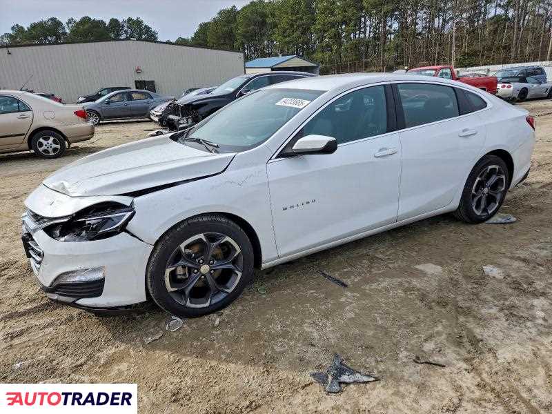 Chevrolet Malibu 2022 1