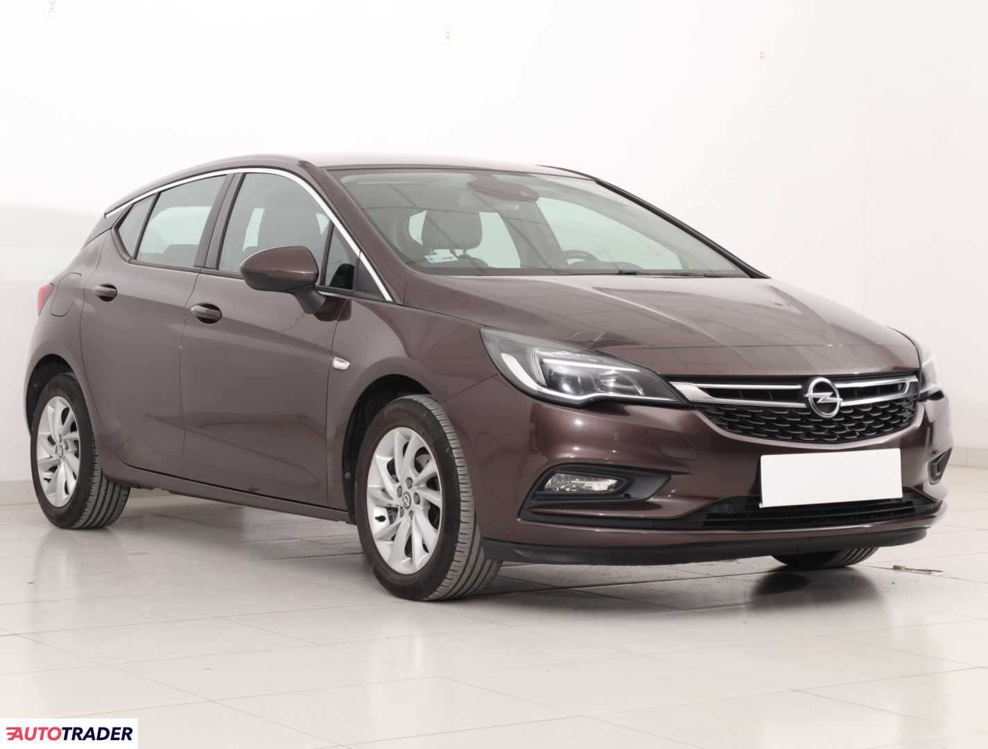 Opel Astra 2018 1.4 147 KM
