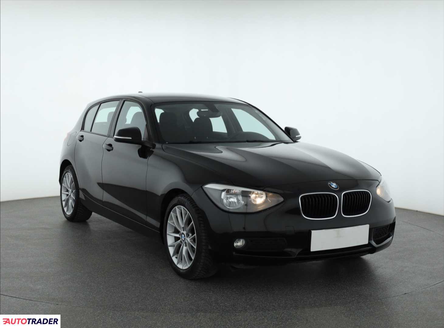 BMW 116 2011 1.6 134 KM