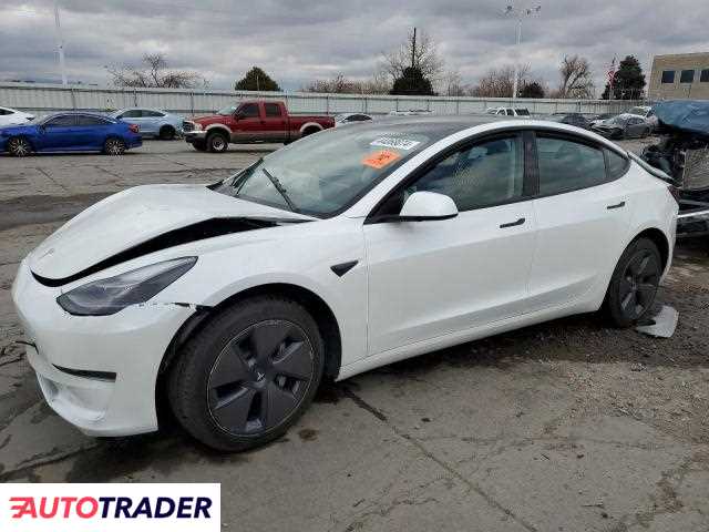 Tesla Model 3 2023